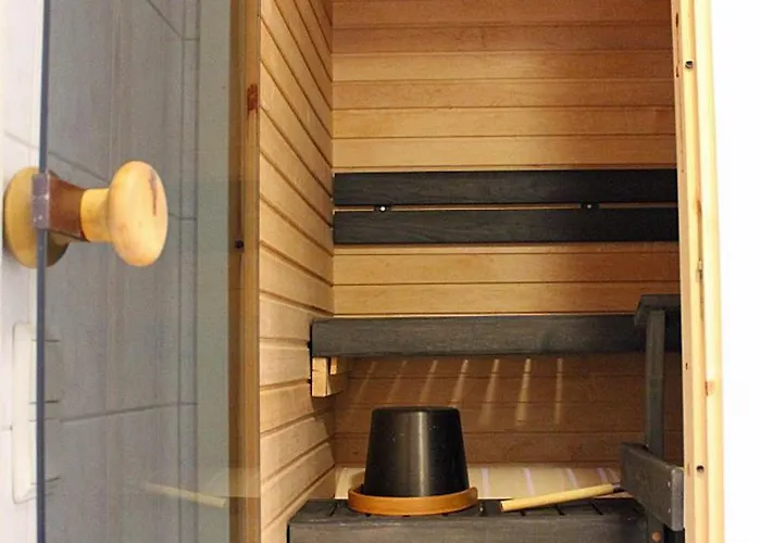 Star 5 As 913 Visit *